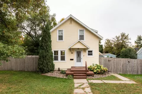 616 Mt Faith Ave, Fergus Falls, MN 56537