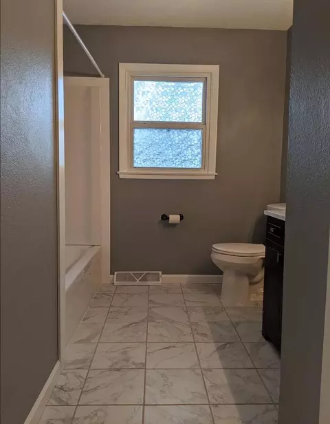 2012 Hoffman Rd, Mankato, MN 56001 photo 6