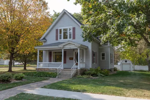 1600 Whitewater Ave, Saint Charles, MN 55972
