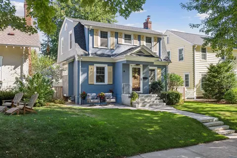 5125 Queen Ave S, Minneapolis, MN 55410