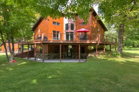 n5274 First Street, Spooner, WI 54801