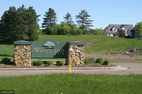 1416 Creekwood Dr, New Richmond, WI 54017