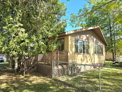 2031 2nd Ave E, International Falls, MN 56649