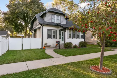 209 Linden St N, Northfield, MN 55057