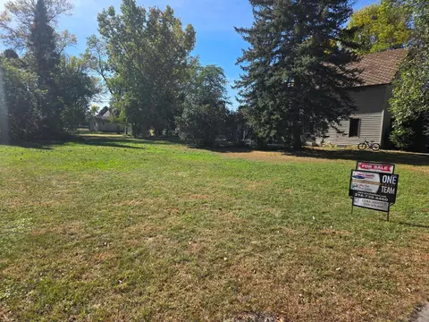 1307 2nd Ave S, Wheaton, MN 56296 photo 2