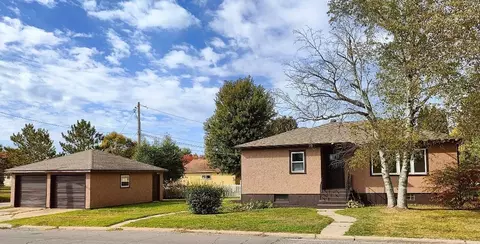 702 6th St S, Virginia, MN 55792