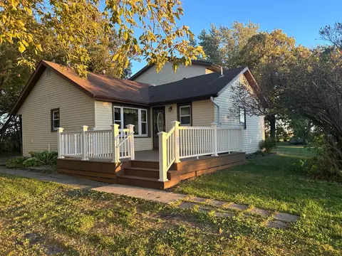 10715 150th St NE, Thief River Falls, MN 56701