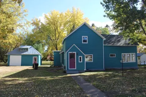 376 Golf Dr, Clear Lake, WI 54005