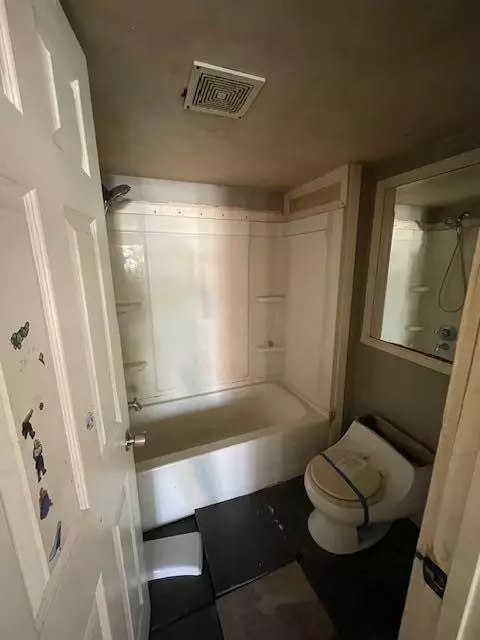 Bath - 1306 Oak St, Brainerd, MN 56401 photo 1 of 1