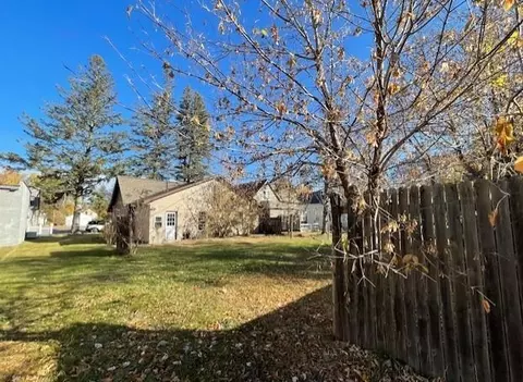 Exterior - 1306 Oak St, Brainerd, MN 56401 photo 5 of 5