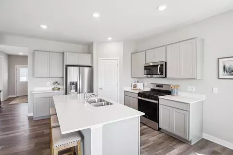 2361 Pleasant Ave, Shakopee, MN 55379