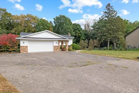 1532 Meadow Ln, Maple Plain, MN 55359 photo 3