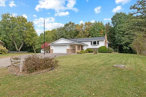 1532 Meadow Ln, Maple Plain, MN 55359 photo 2