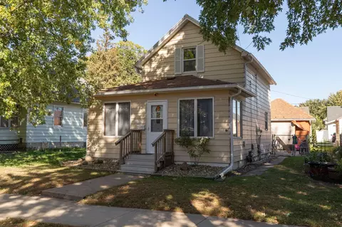 806 10th Ave SW, Austin, MN 55912