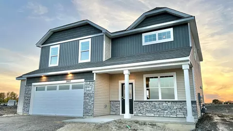 2410 Pleasant Ave, Shakopee, MN 55379