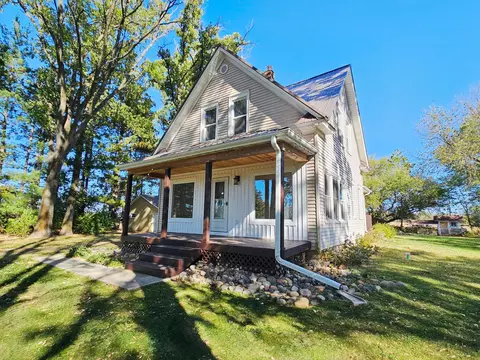 1132 Lumber St, Mora, MN 55051