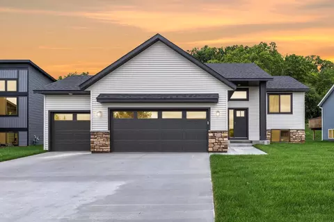 1773 Hadley Hills Dr NE, Rochester, MN 55906