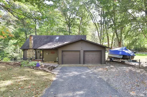 28017 Channel Dr, Garrison, MN 56450