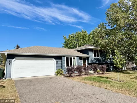 3625 152nd St W, Rosemount, MN 55068