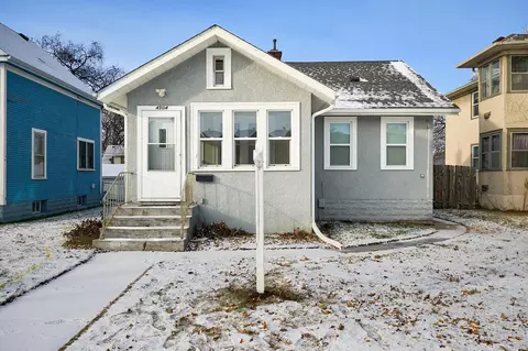 4504 Stevens Ave, Minneapolis, MN 55419