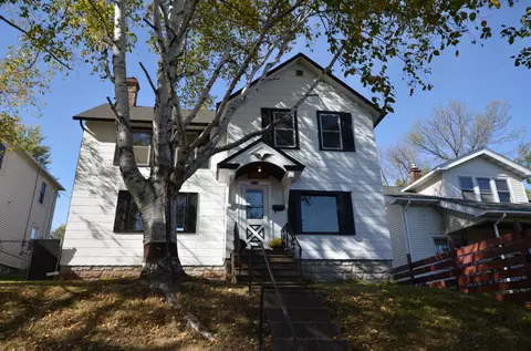 2317 W 7th St, Duluth, MN 55806