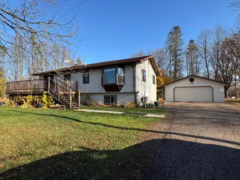 91626 Lakeview Ln, Sturgeon Lake, MN 55783