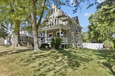 121 3rd Ave NE, Waseca, MN 56093