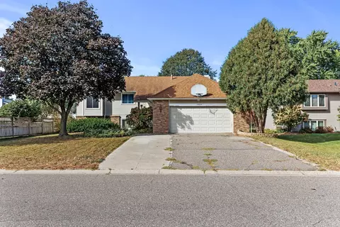14655 Hanover Ln, Apple Valley, MN 55124