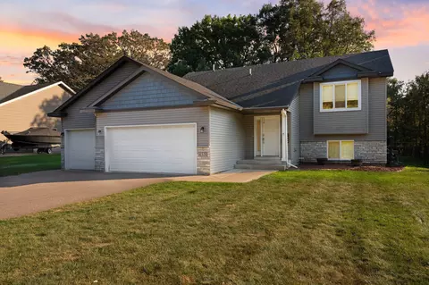4551 232nd St N, Forest Lake, MN 55025