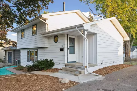 1306 46th Ave NE, Columbia Heights, MN 55421