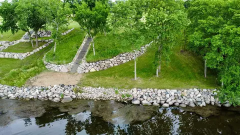 83871 Nilson Dr, Clinton, MN 56225