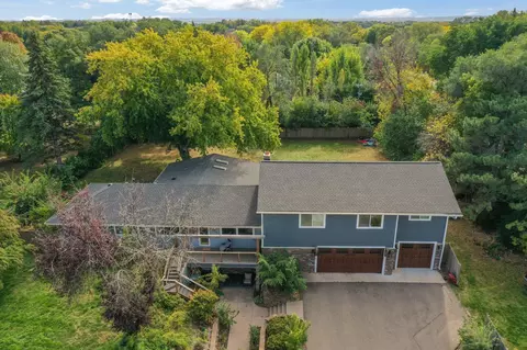 5273 W 95th St, Bloomington, MN 55437