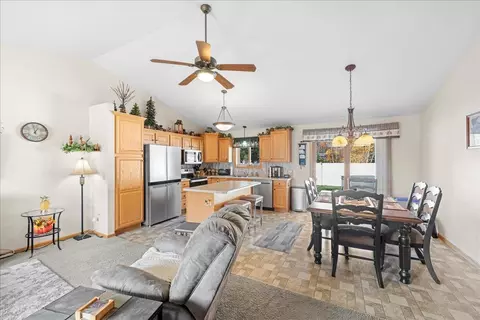 915 Wildflower Ct, Amery, WI 54001