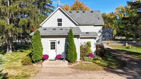171 Broadway Ave S, Foley, MN 56329