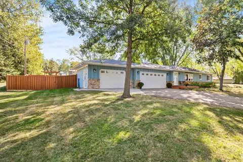 4000 Cinnabar Dr, Eagan, MN 55122 photo 25