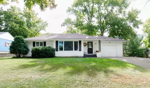 210 69th Pl NE, Fridley, MN 55432