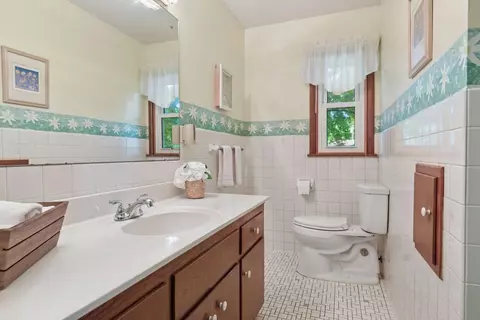 16320 Devon Dr, Minnetonka, MN 55345 photo 27