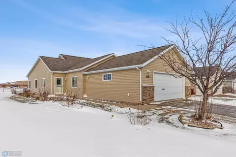 2391 57th Ave S, Fargo, ND 58104