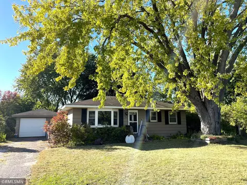720 Chapman Rd, Chippewa Falls, WI 54729