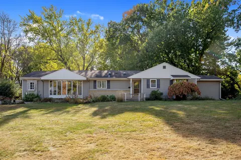 3532 Elmo Cir, Minnetonka, MN 55305