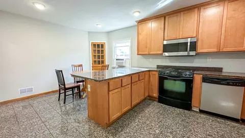 807 6th Ave S, Saint Cloud, MN 56301 photo 10