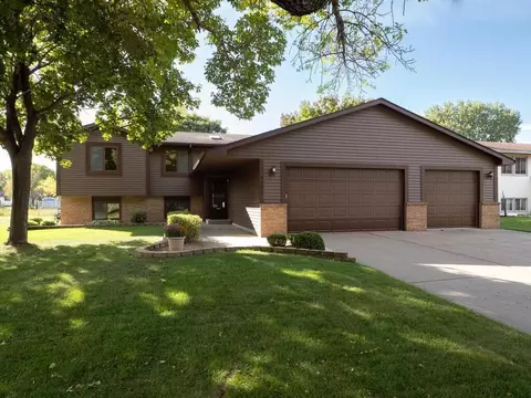7705 118th Way N, Champlin, MN 55316 photo 3