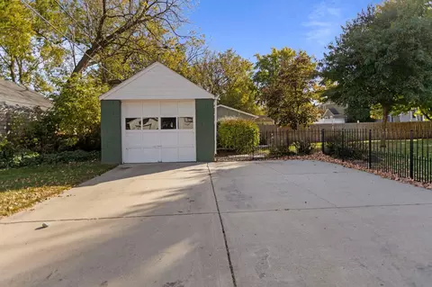 201 4th Ave SW, Faribault, MN 55021 photo 20