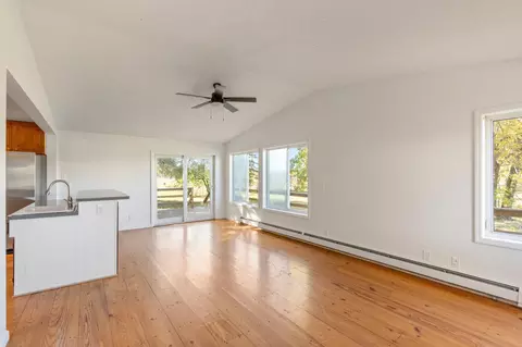 24709 Thunder Rd, Staples, MN 56479 photo 2