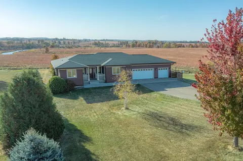 1433 109th St, New Richmond, WI 54017