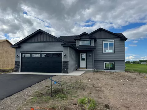 910 2 12 Ave SW, Rice, MN 56367
