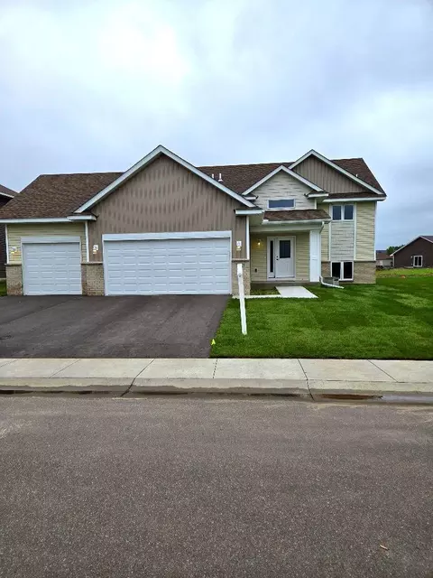 24121 Taylor St NE, East Bethel, MN 55005