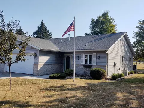 140 Buckeye Dr, Montevideo, MN 56265