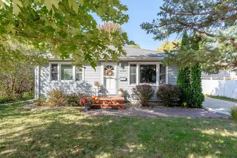 1108 Highland Ave, Mankato, MN 56001