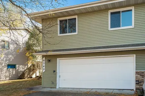 9349 Bass Creek Cir N, New Hope, MN 55428